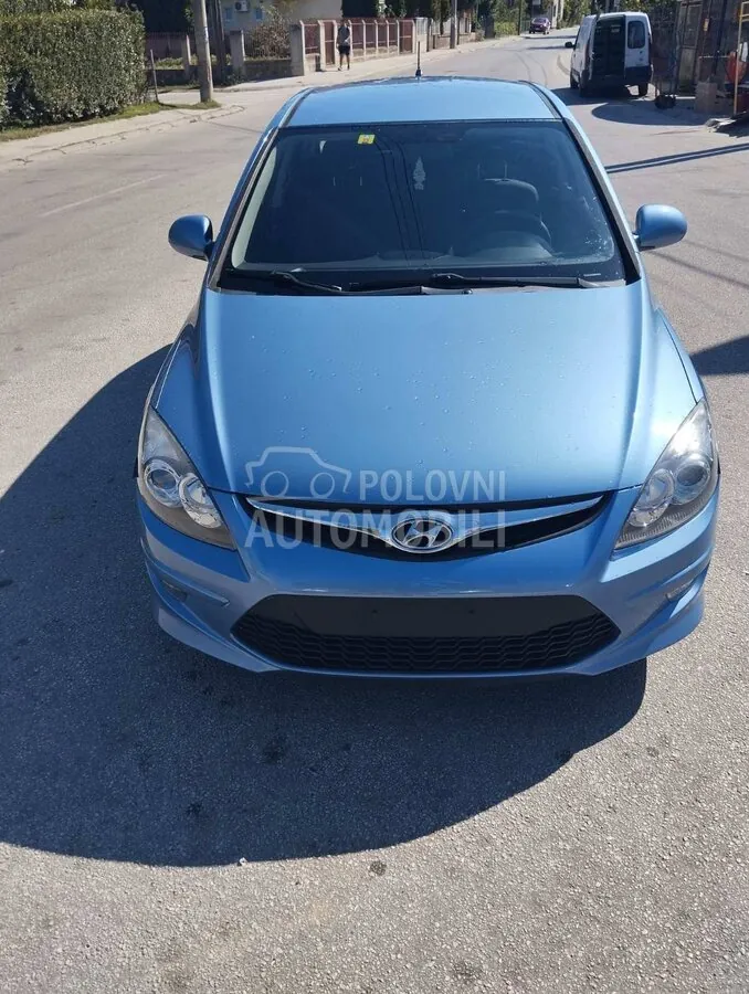 Hyundai I30 2011 photo 2