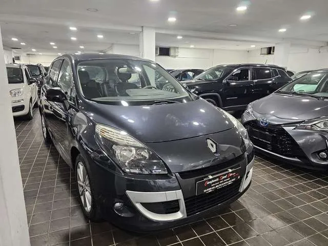 Renault Scenic 2011 photo 3