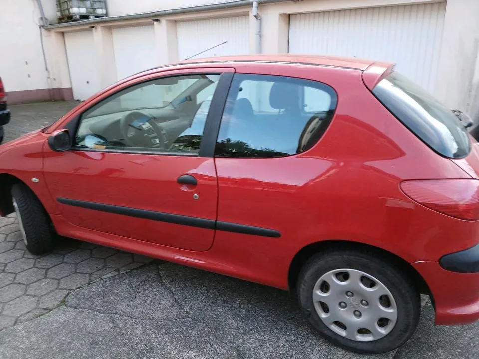 Peugeot 206