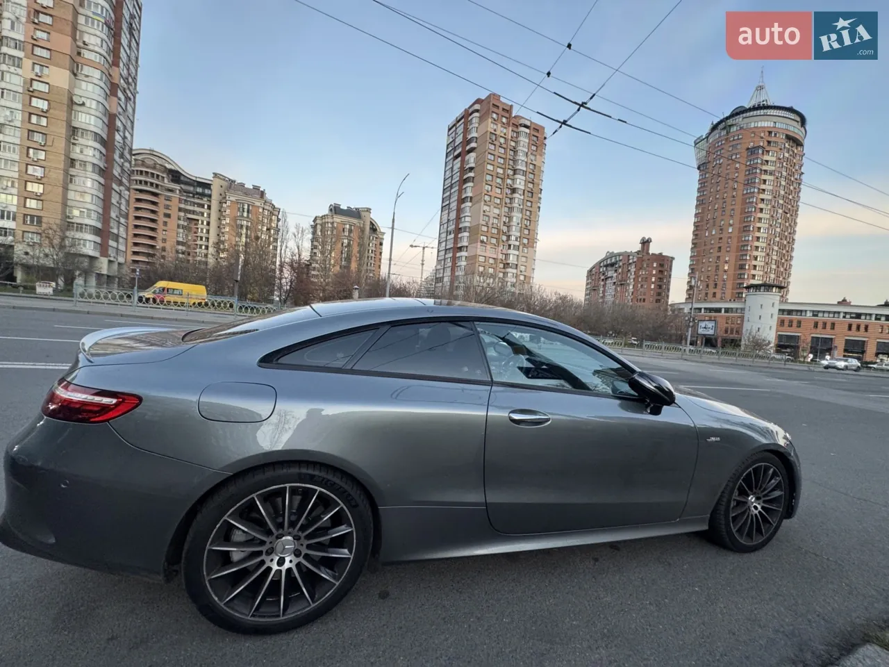 Mercedes-Benz E-Class 2020 photo 3