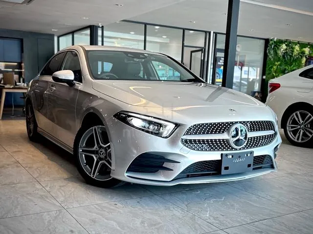 Mercedes-Benz A250