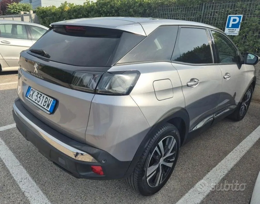 Peugeot 3008 2022 photo 2