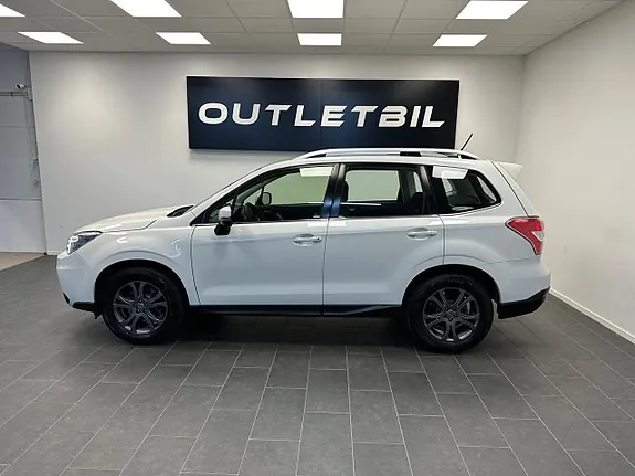 Subaru Forester 2015 photo 2