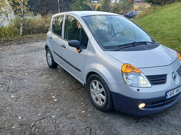 Renault Modus 2005 photo 3