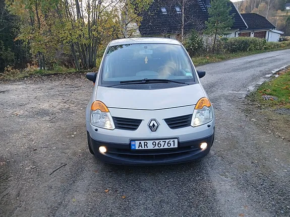 Renault Modus 2005 photo 4