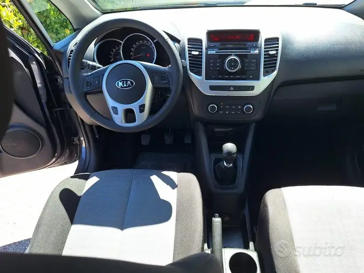 Kia Venga 2017 photo 5