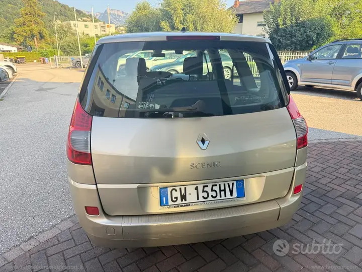 Renault Grand Scenic 2008 photo 4