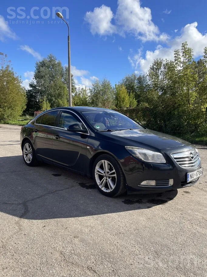Opel Insignia 2011 photo 2