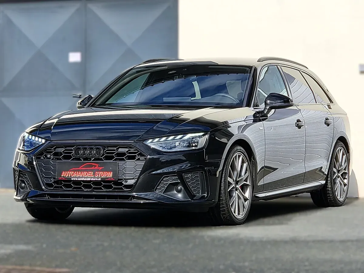 Audi A4 2023 photo 2