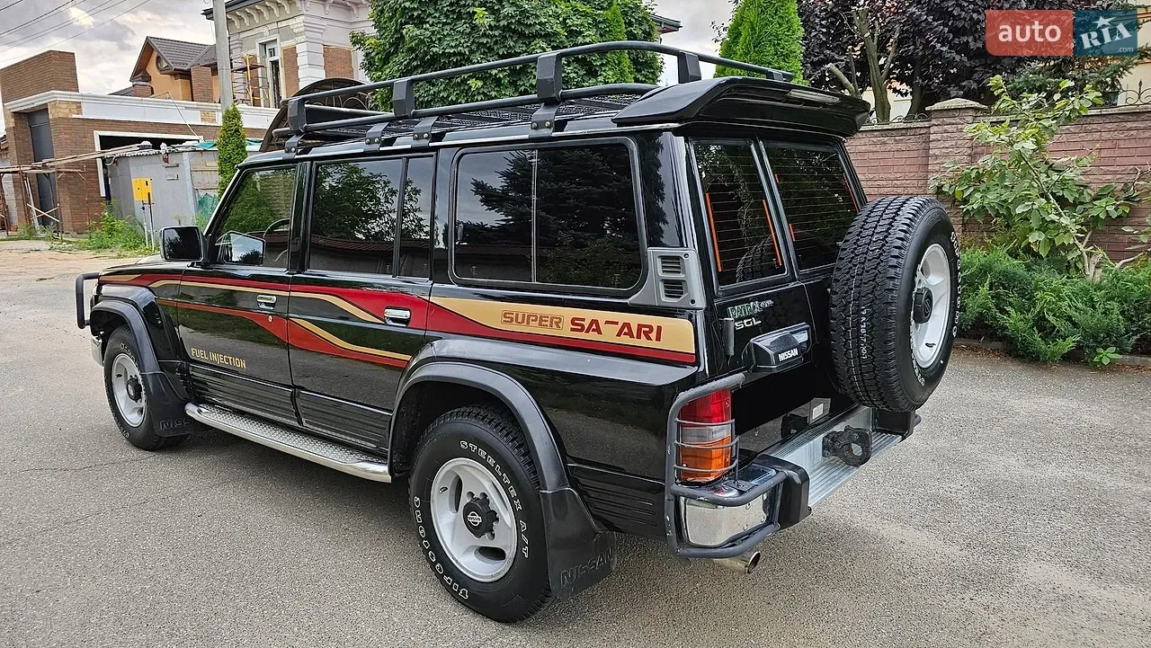 Nissan Patrol 1995 photo 4