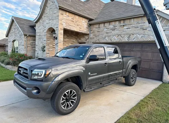 Toyota Tacoma