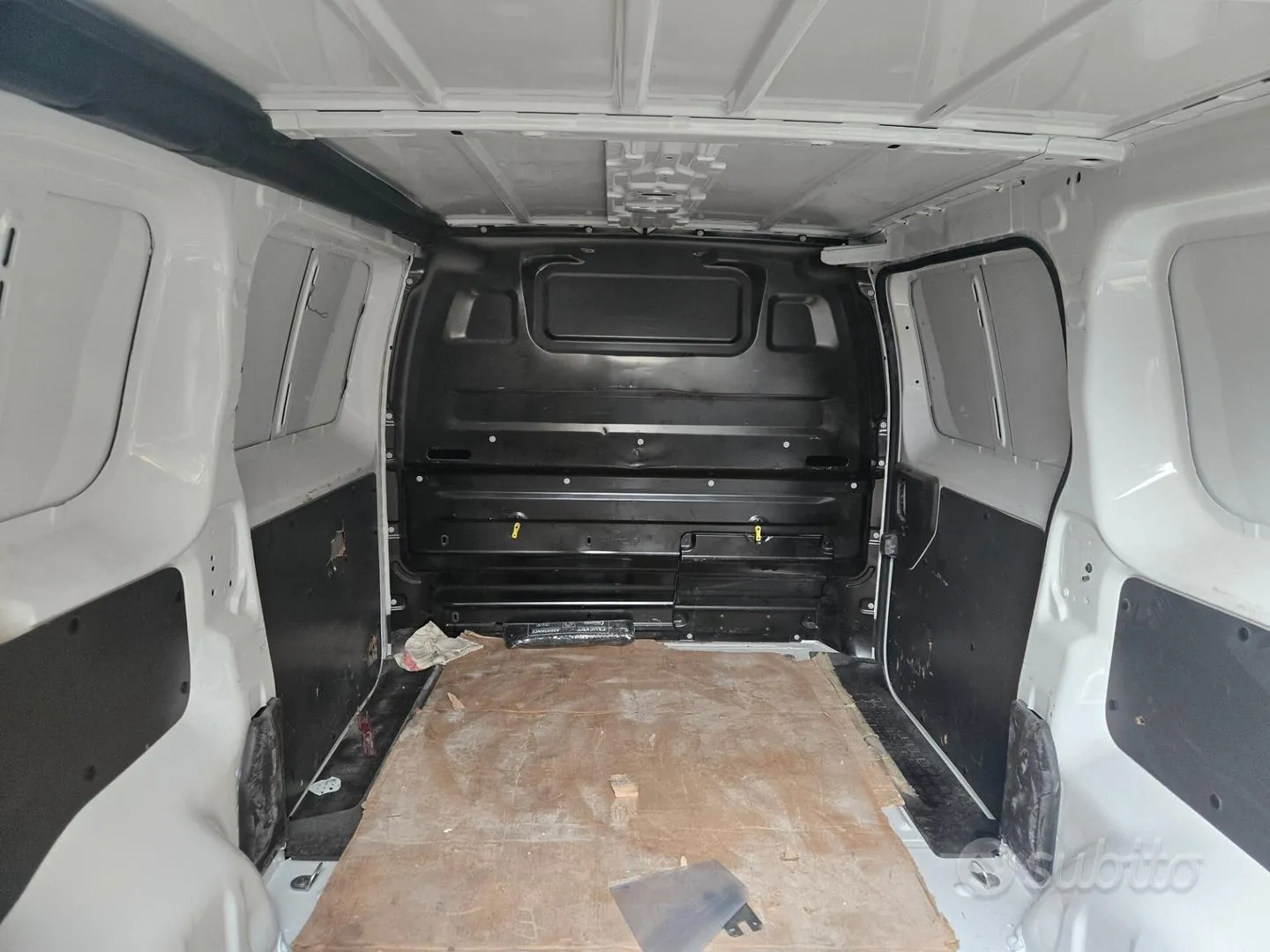 Peugeot Expert 2023 photo 3