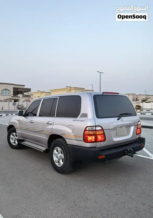 Toyota Land Cruiser 2001 photo 3