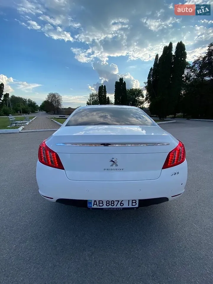 Peugeot 508 2011 photo 4