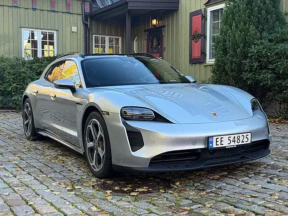 Porsche Taycan 4S