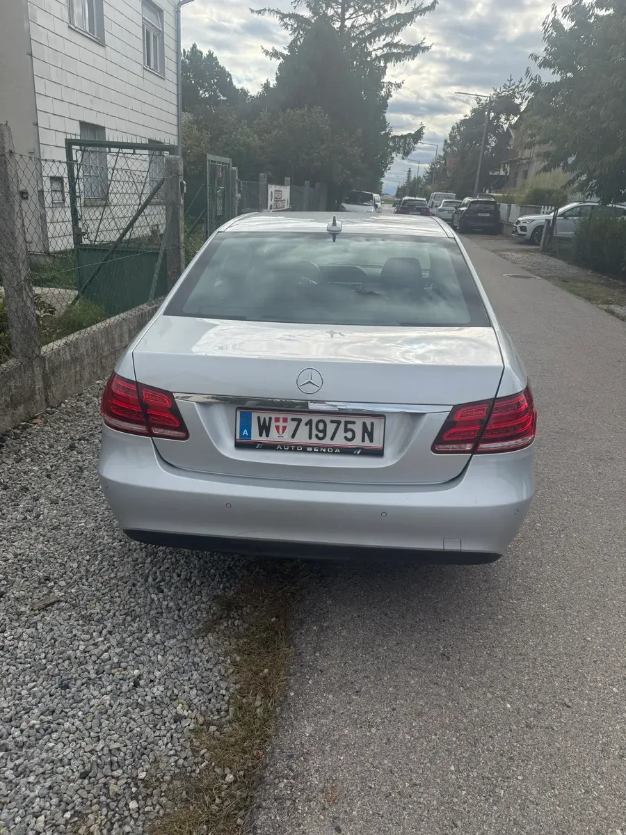 Mercedes-Benz E-Class 2014 photo 3