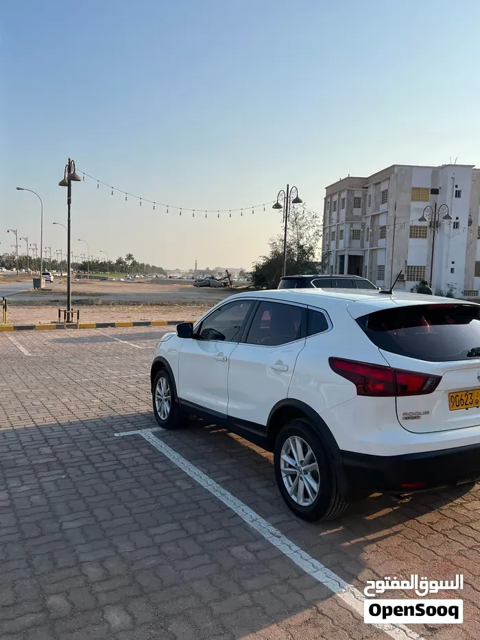 Nissan Rogue 2018 photo 2