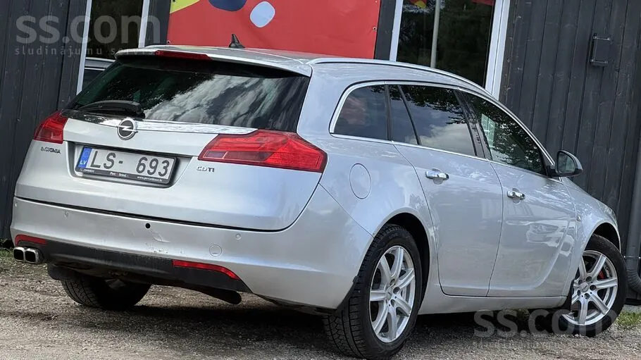 Opel Insignia 2010 photo 3