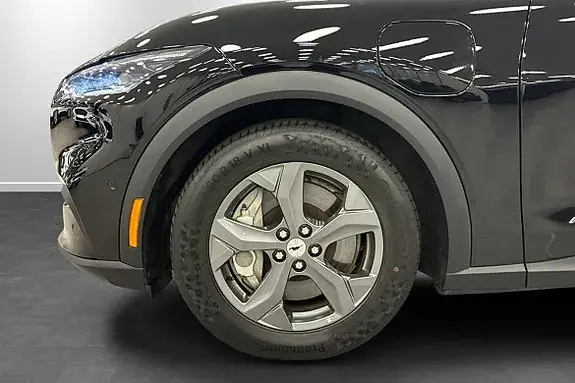 Ford Mustang Mach-E 2022 photo 4