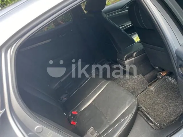 Honda Civic 2018 photo 5