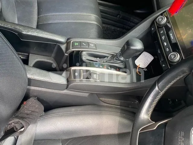Honda Civic 2018 photo 3