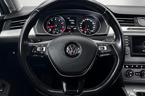 Volkswagen Passat 2016 photo 5