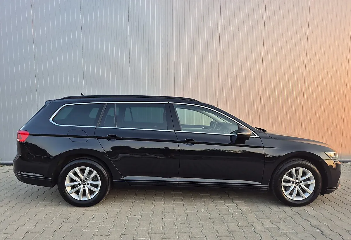 Volkswagen Passat 2021 photo 3