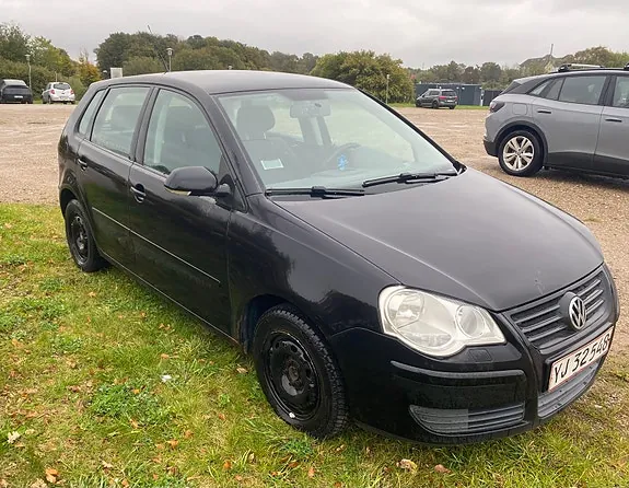 Volkswagen Polo 2006 photo 4
