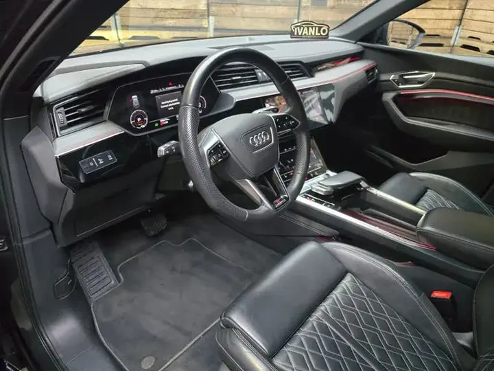Audi E-Tron 2022 photo 3