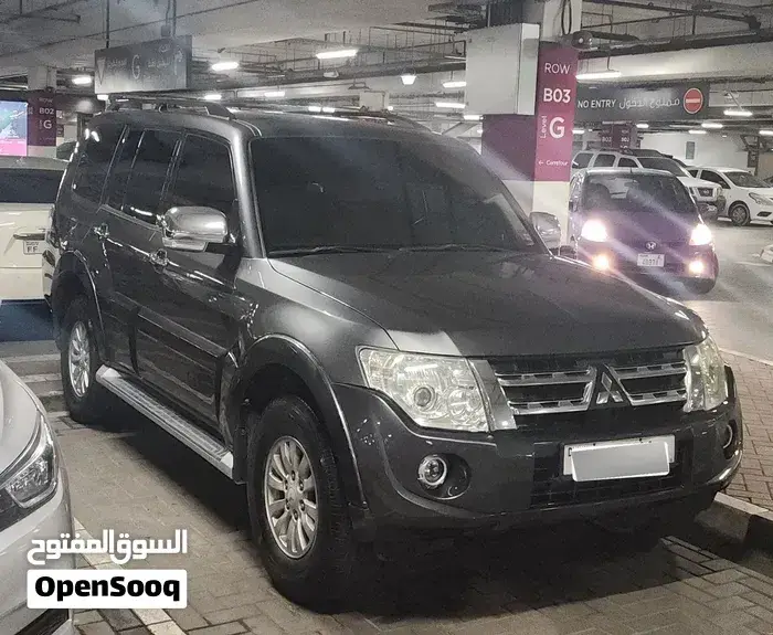Mitsubishi Pajero Gls 2014 photo 3
