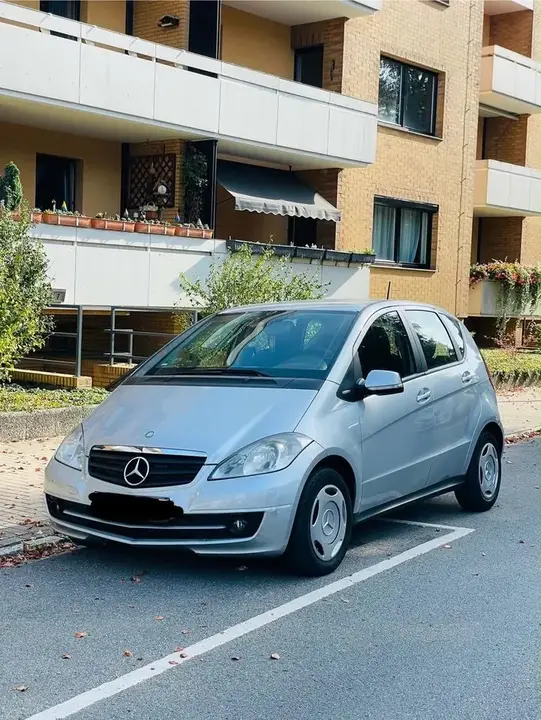 Mercedes-Benz A160
