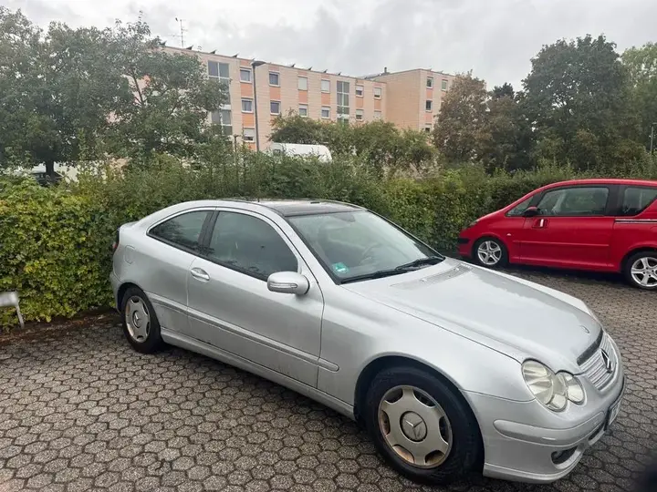 Mercedes-Benz C 200 Cdi