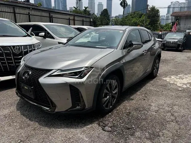 Lexus Ux200