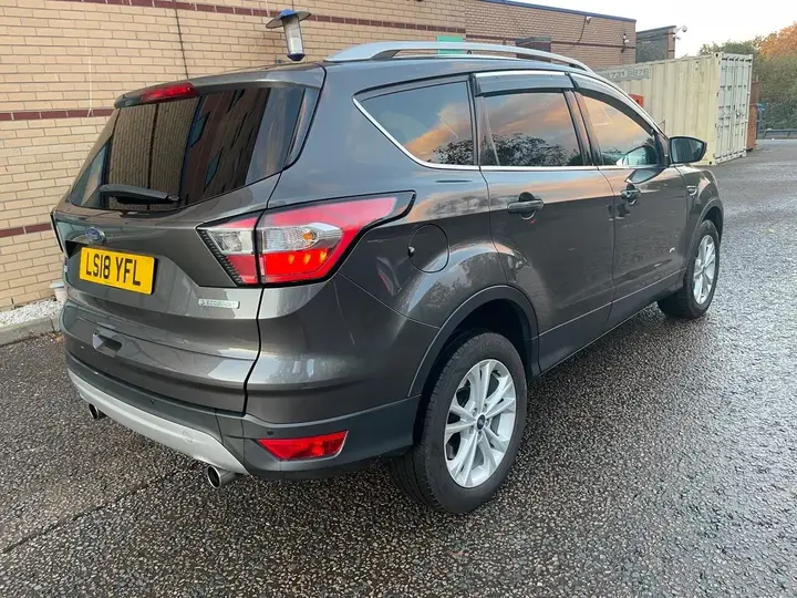 Ford Kuga 2018 photo 3