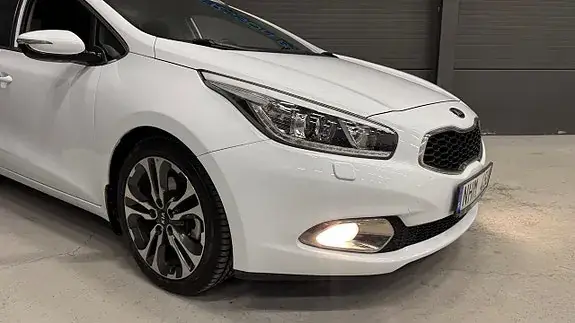 Kia Ceed 2014 photo 2