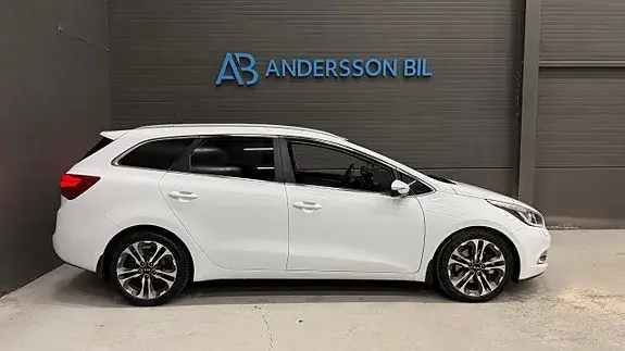 Kia Ceed 2014 photo 4