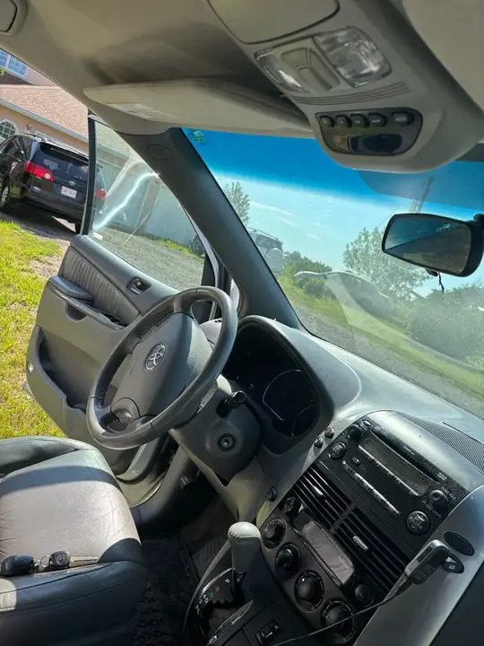 Toyota Sienna 2007 photo 3