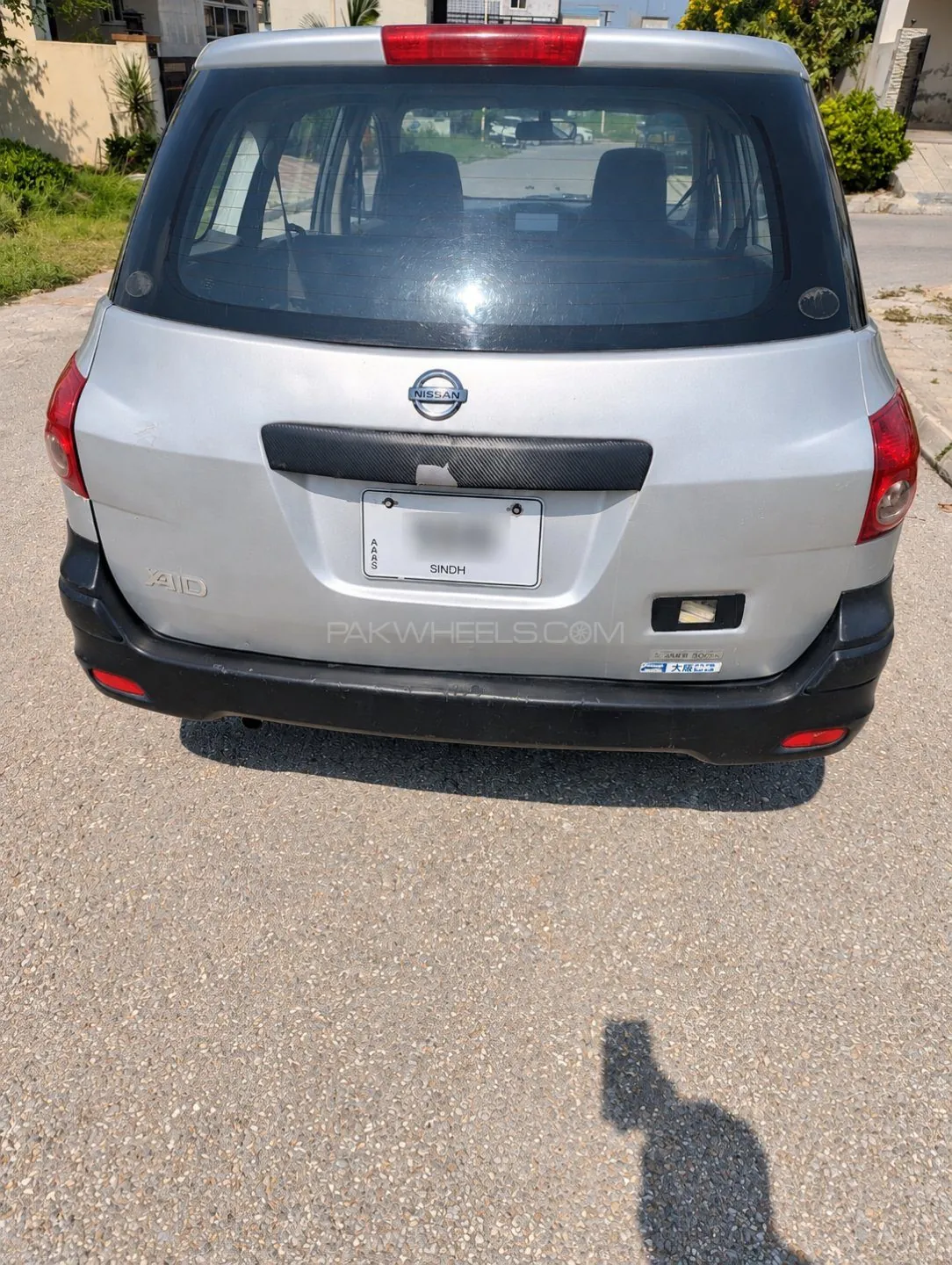 Nissan Ad Van