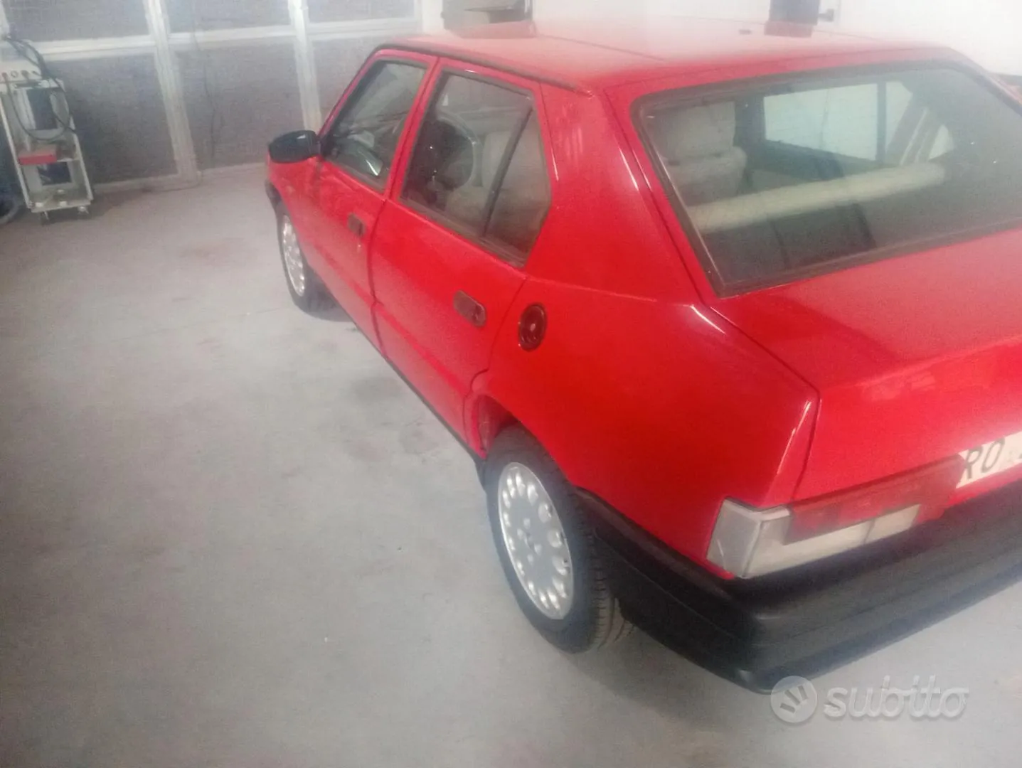 Alfa Romeo 33 1986 photo 2