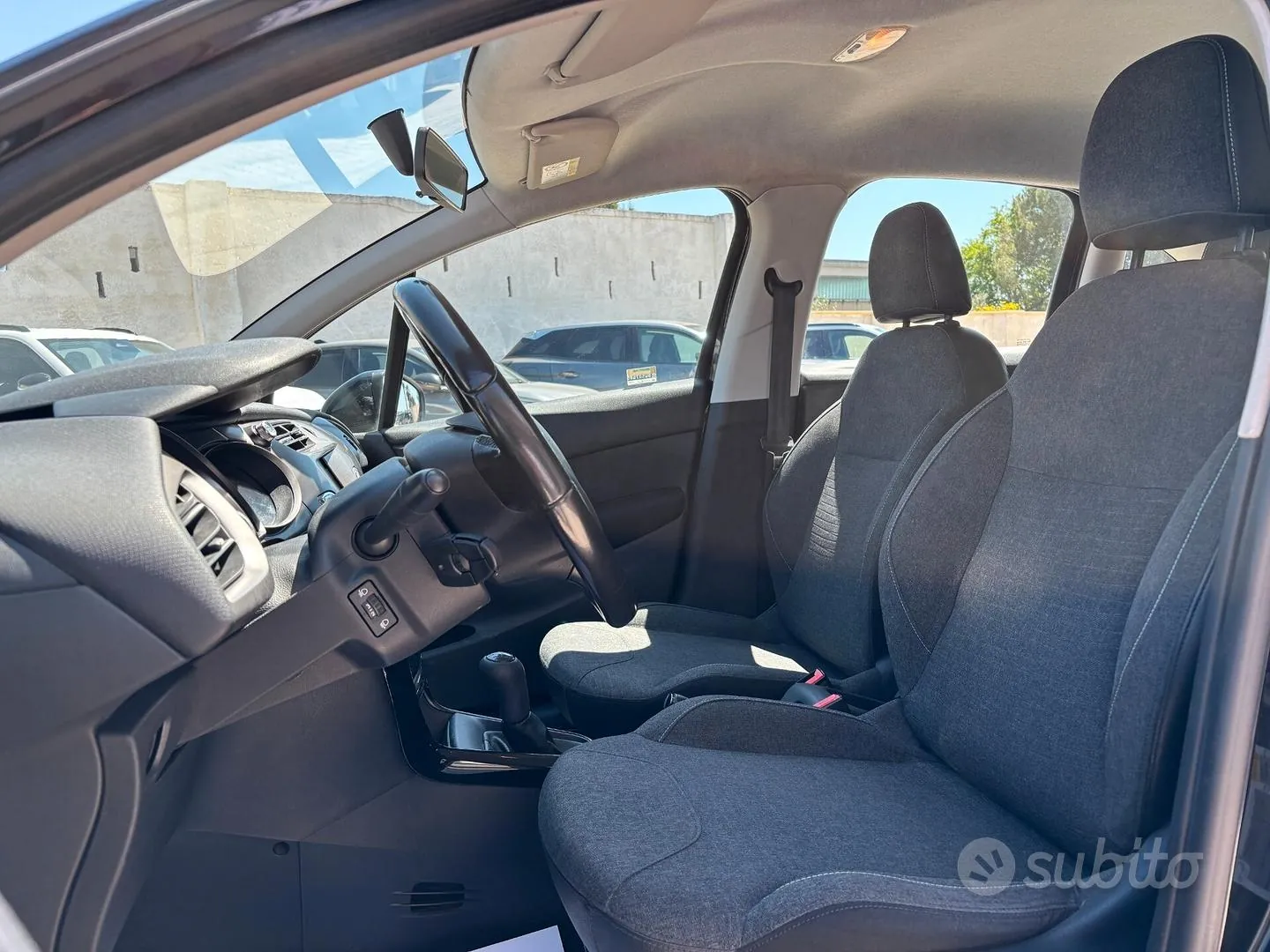 Citroen C3 2016 photo 2