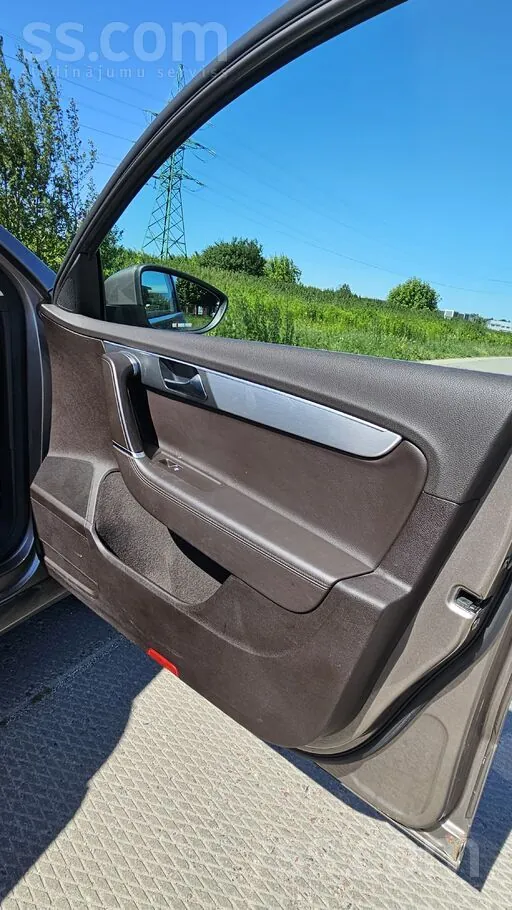 Volkswagen Passat 2011 photo 4