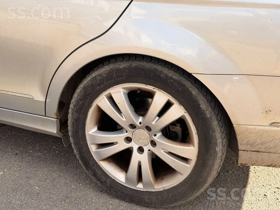 Mercedes-Benz C200 2009 photo 5