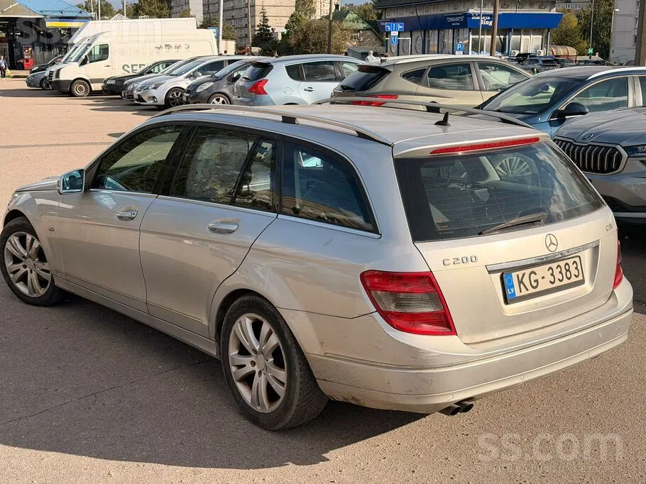 Mercedes-Benz C200 2009 photo 3