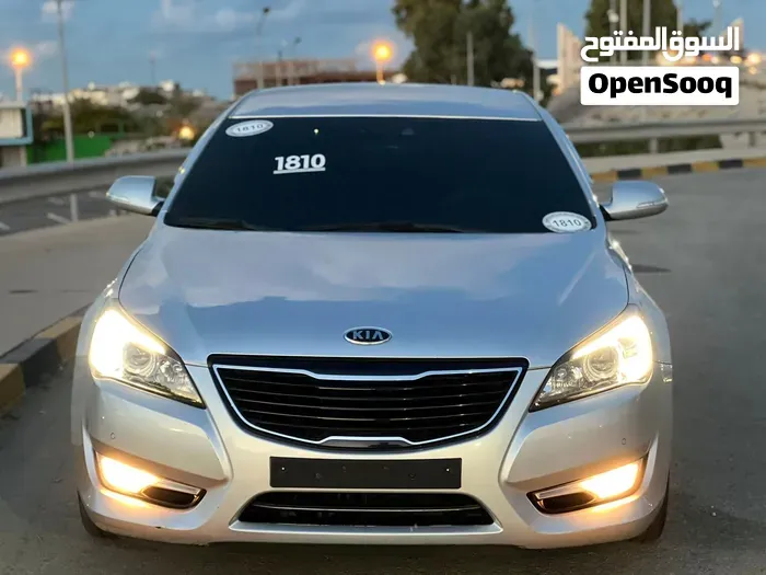 Kia Cadenza 2010 photo 4