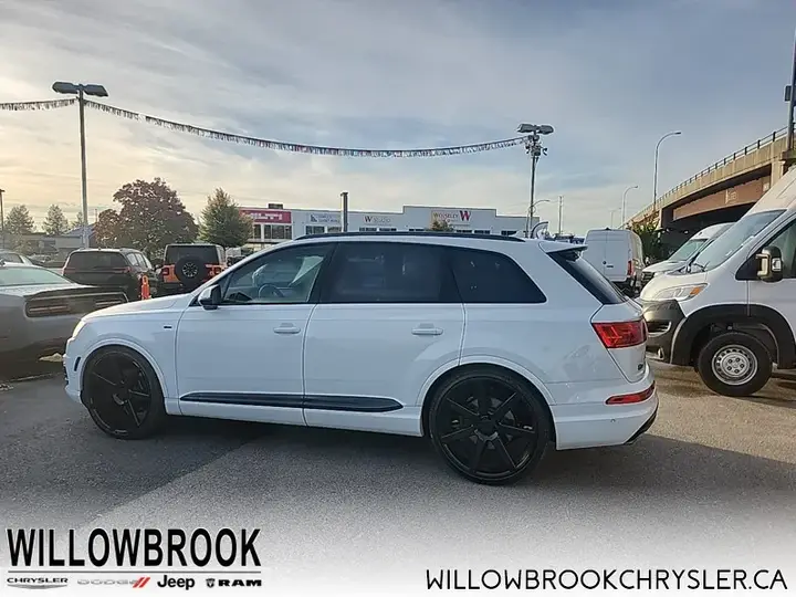 Audi Q7 2019 photo 4