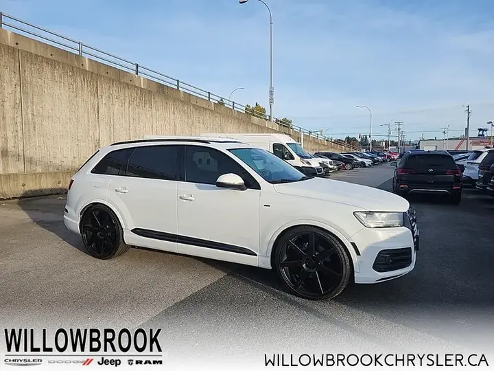 Audi Q7 2019 photo 5