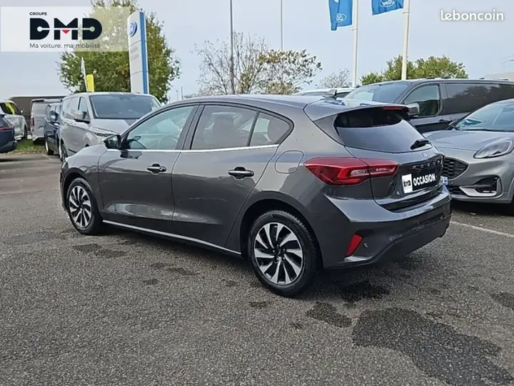 Ford Focus 2023 photo 3