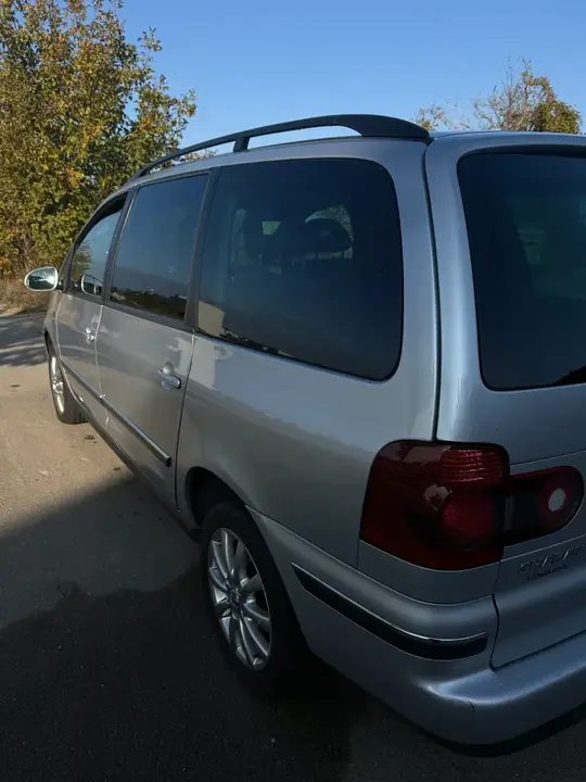 Volkswagen Sharan 2008 photo 3