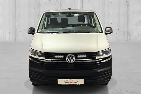 Volkswagen Transporter 2021 photo 2