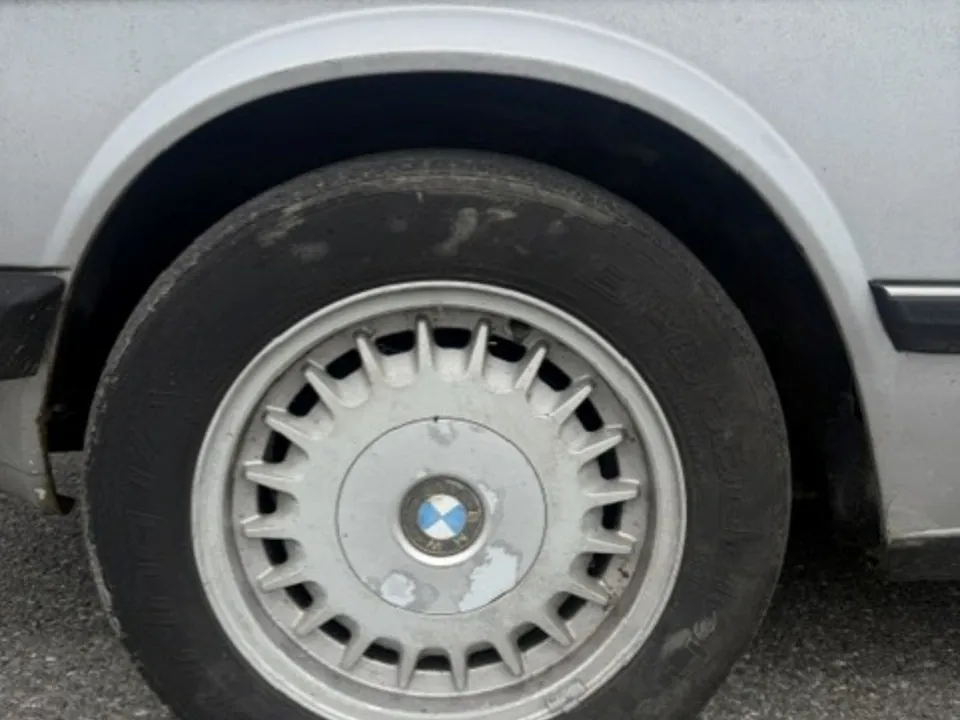 BMW 5Series 1985 photo 5